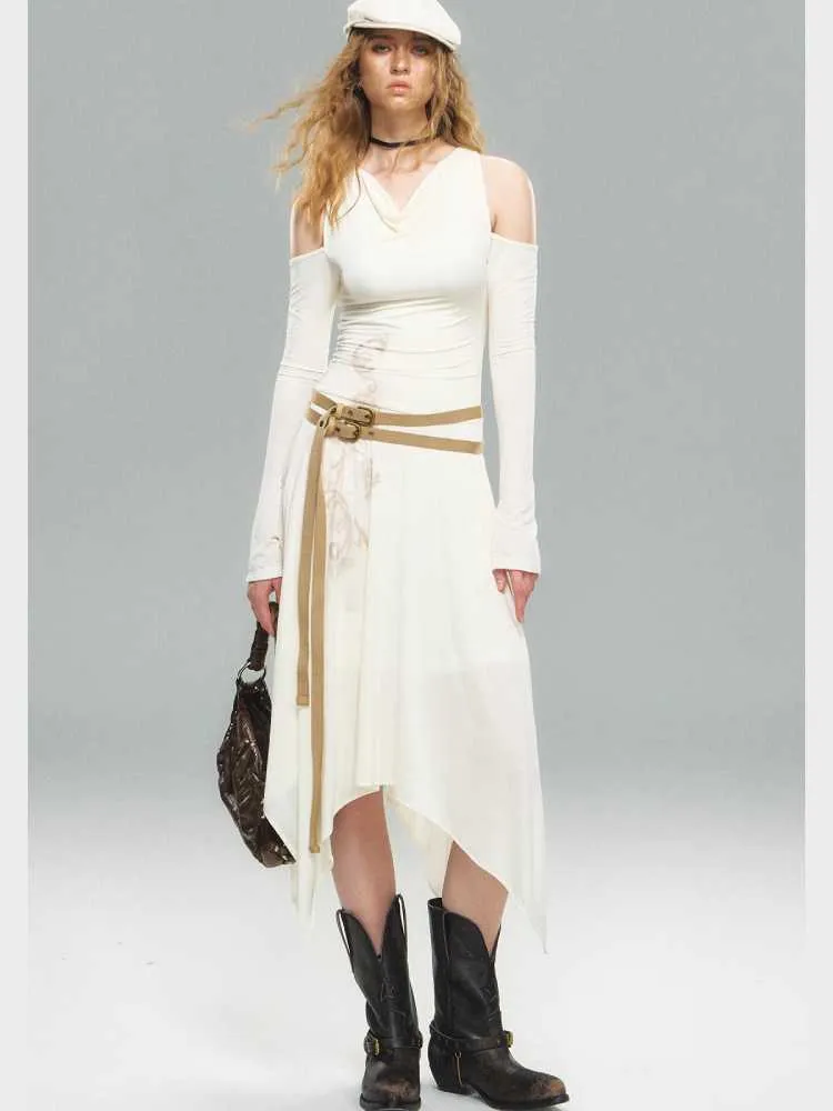 Beige knit dress【s0000010590】