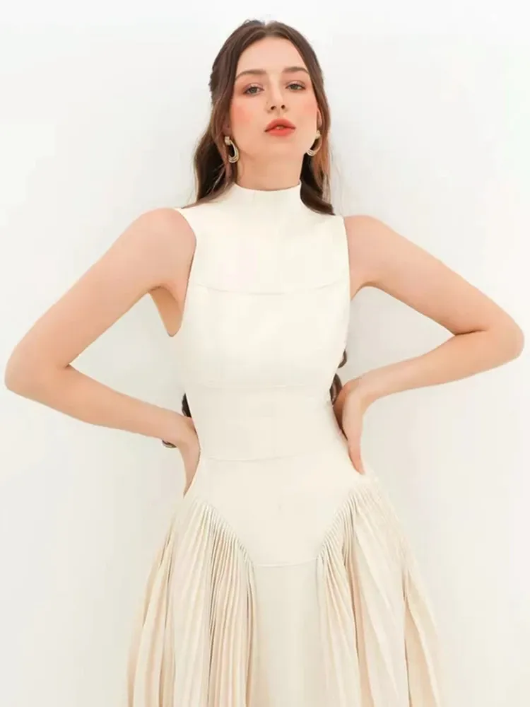 Elara Dress