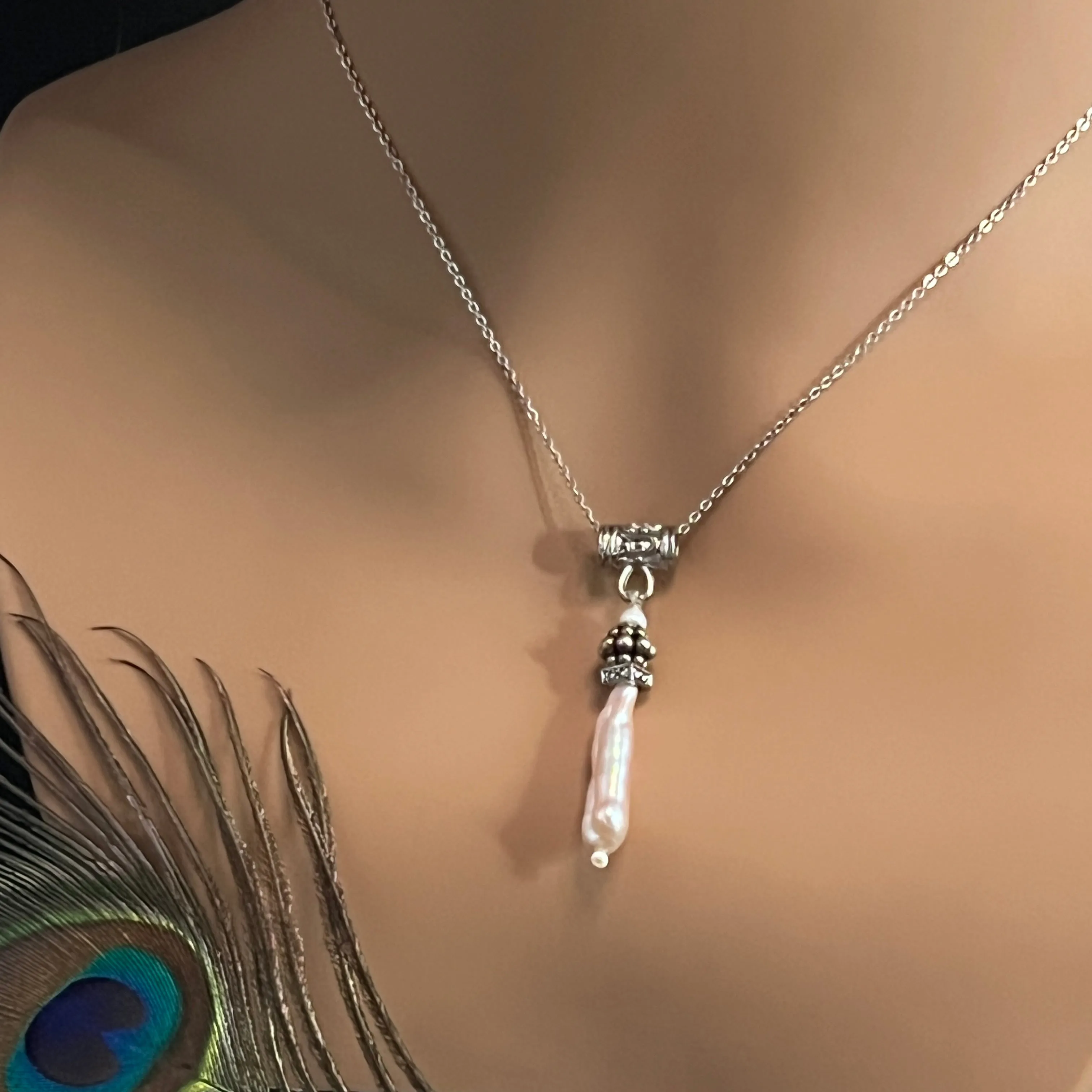 Keshi Pearl Pendant