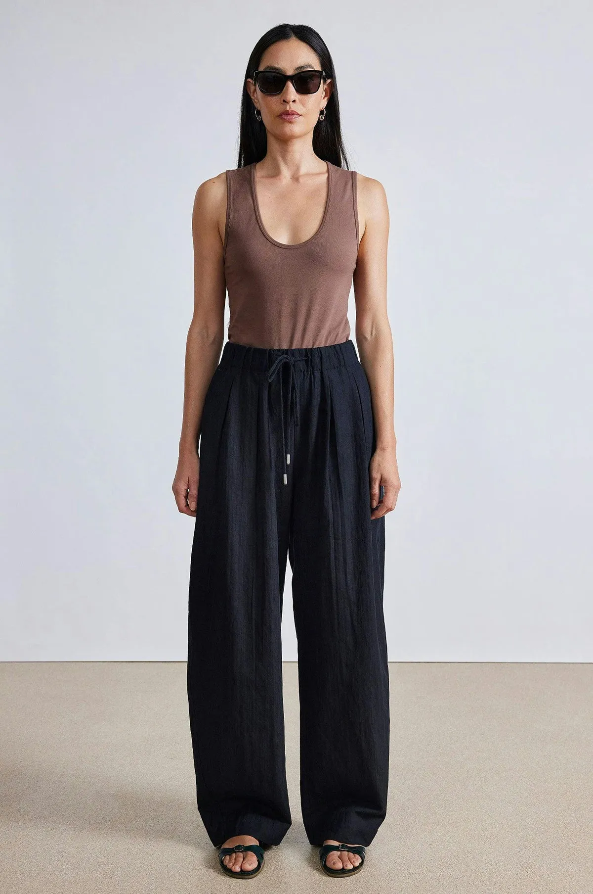 Manu Drawstring Pant Black