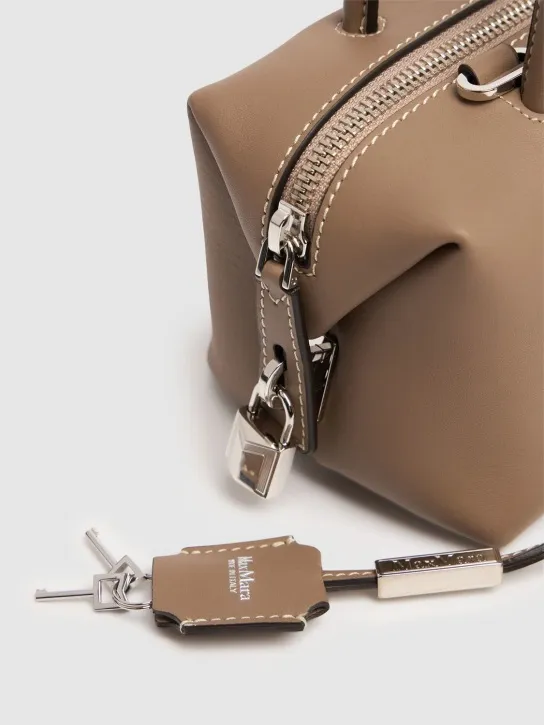 Max Mara   Small Holdall leather top handle bag 