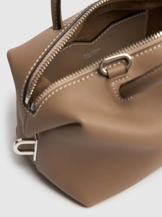Max Mara   Small Holdall leather top handle bag 