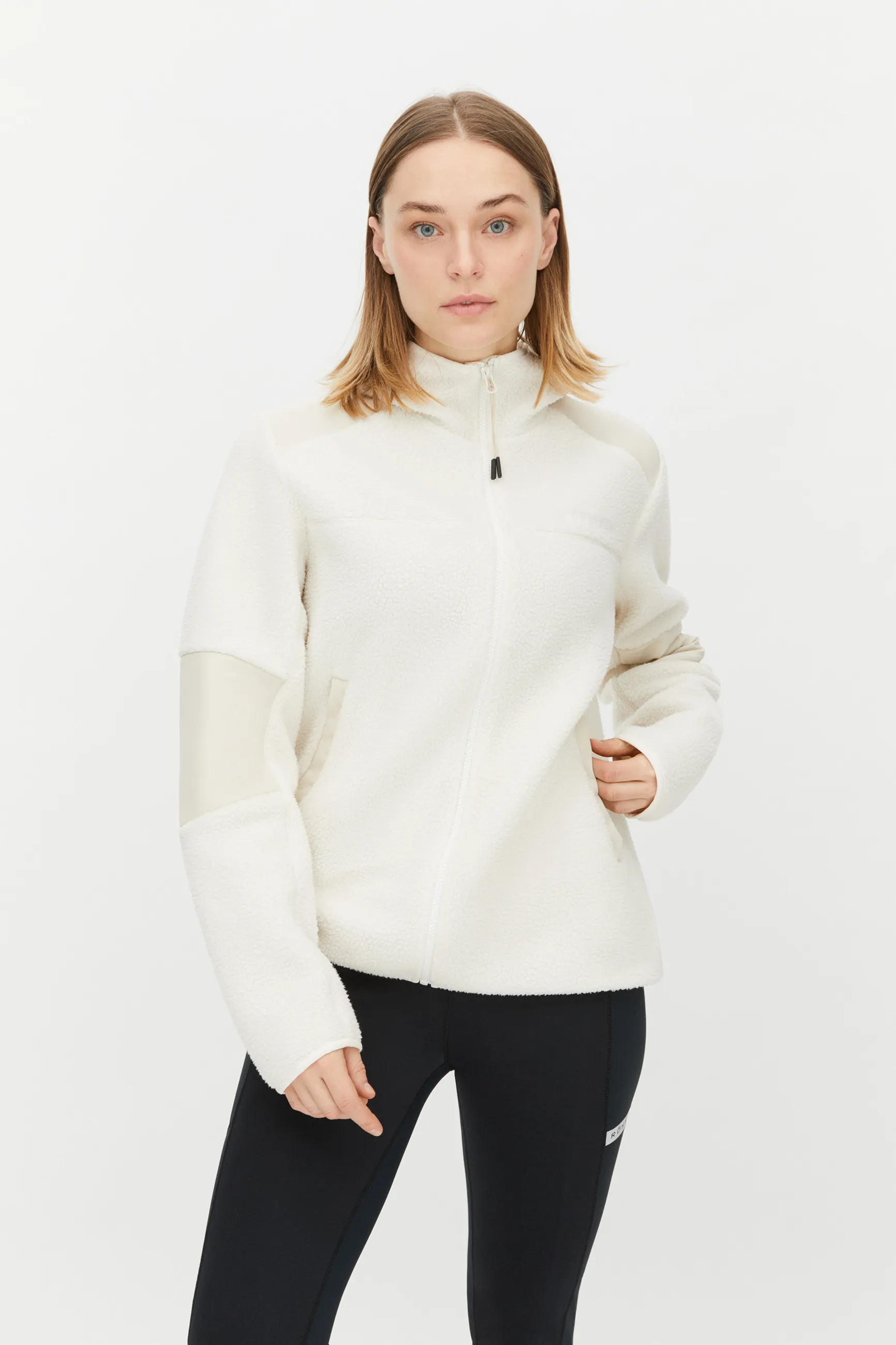 Röhnisch Women&#x27;s Wazzi Pile Hoodie Tofu | Buy Röhnisch Women&#x27;s Wazzi Pile Hoodie Tofu here | Outnorth