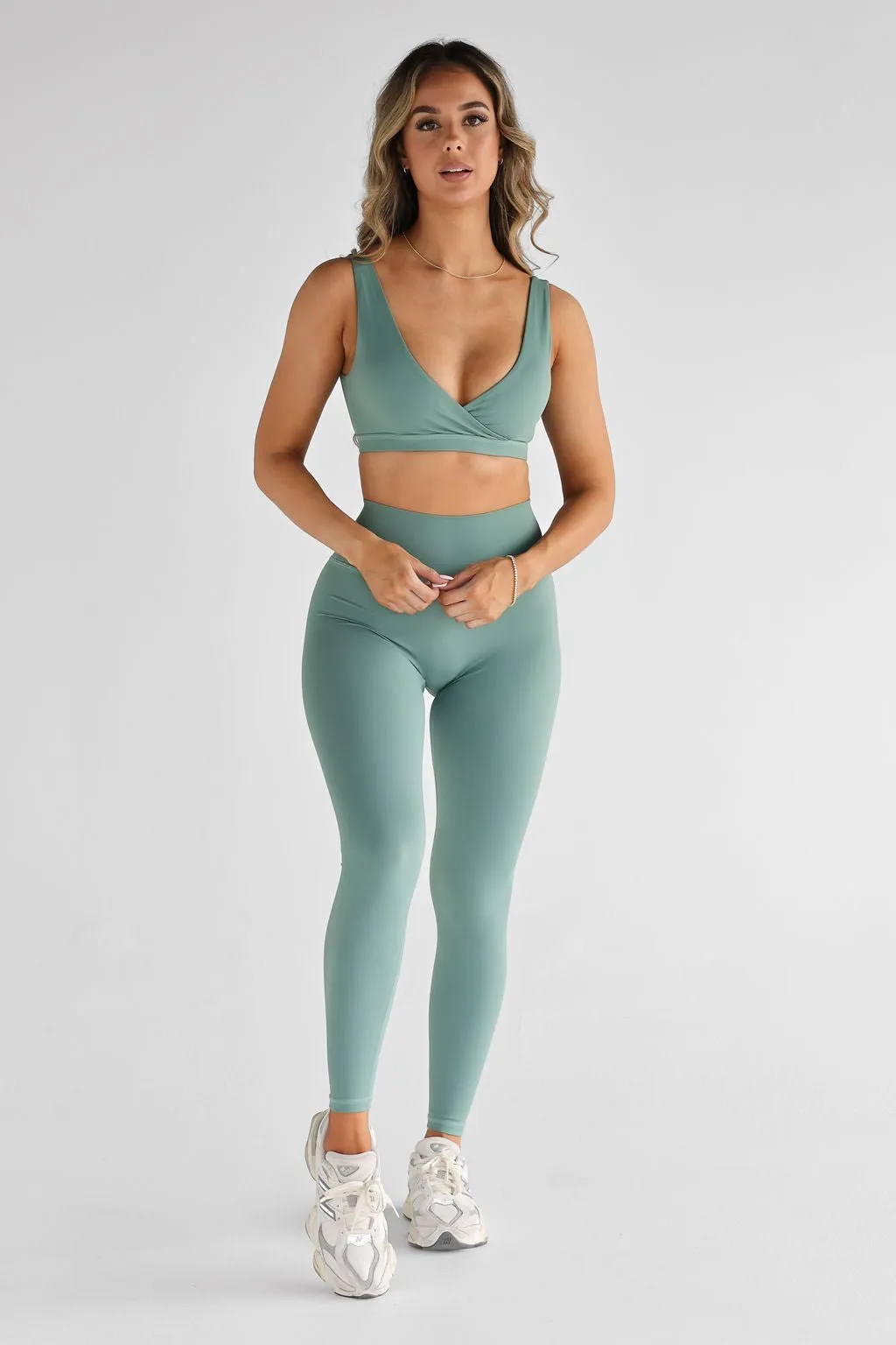 SCULPT Crop - Sage