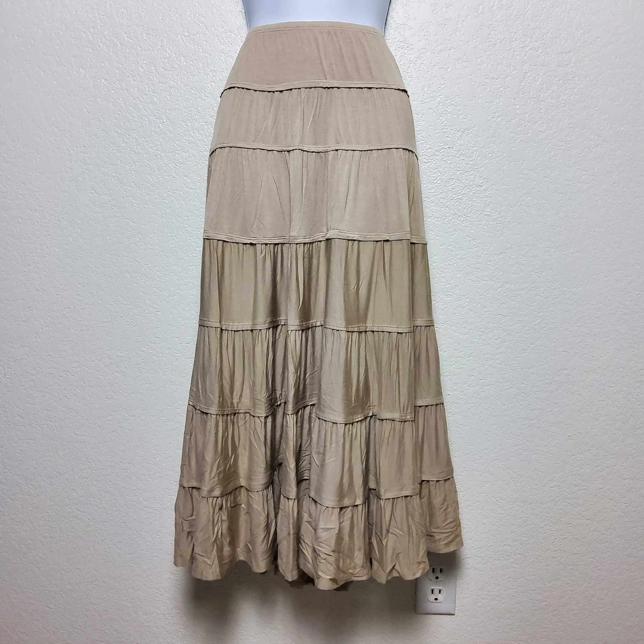 Style & Co. Beige Pleated Skirt, Women's Medium